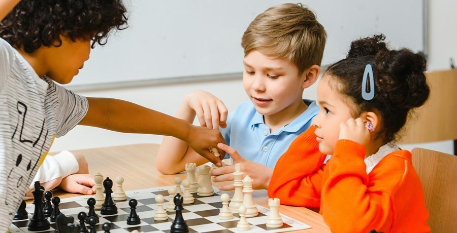 Children playing chess