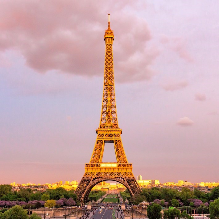 Eiffel Tower  at dusk